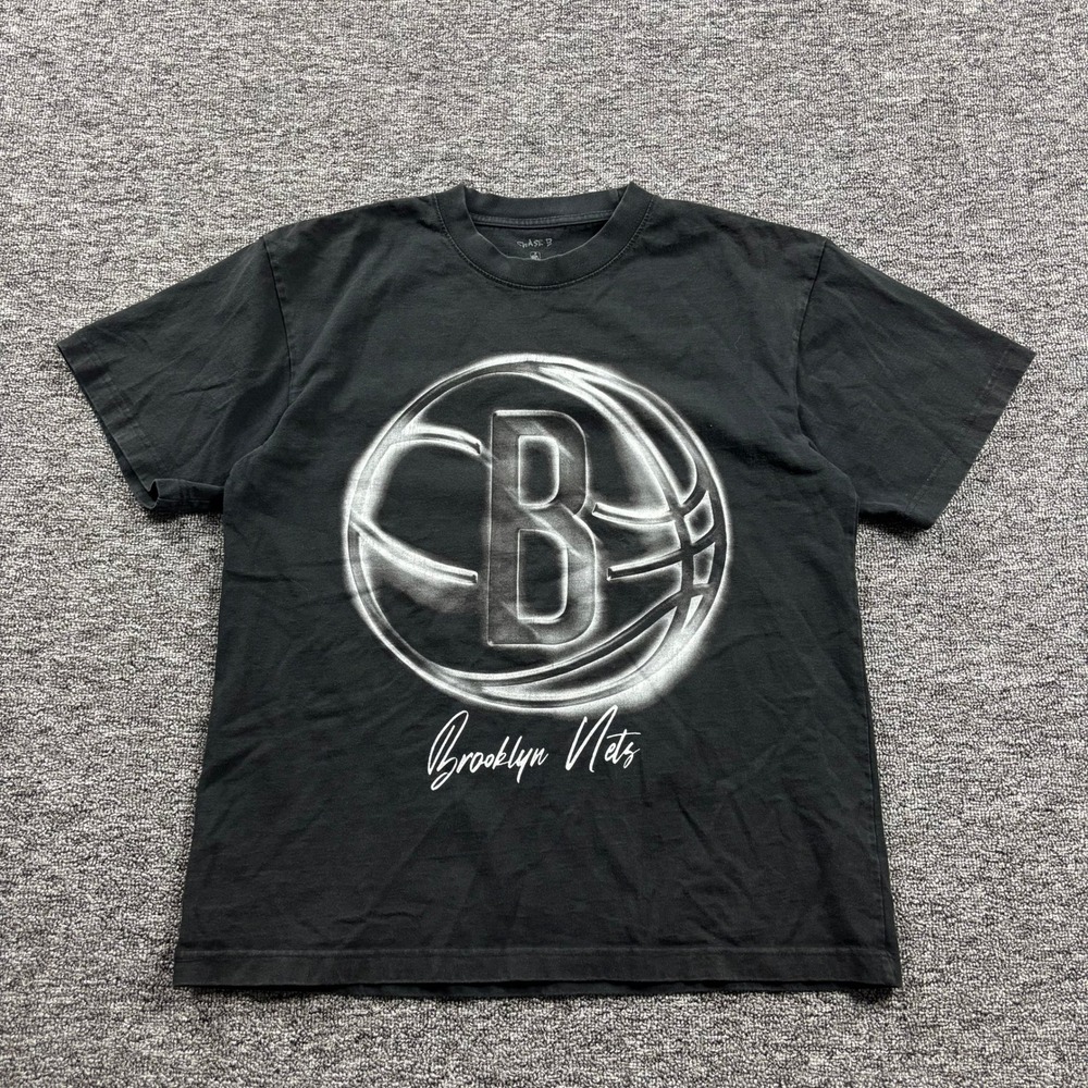 Chase B NBA Brooklyn Nets Streetwear Graphic Black T-Shirt Size Medium